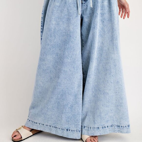 NWT ee:some Mineral-Washed Wide Leg Denim Pants โ Light Wash - Picture 16 of 16
